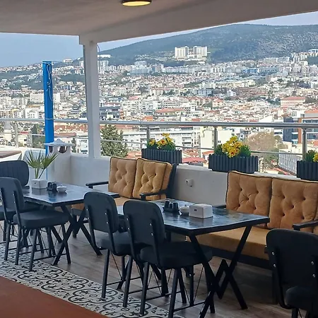 Ephesian Center & Port Bed & Breakfast