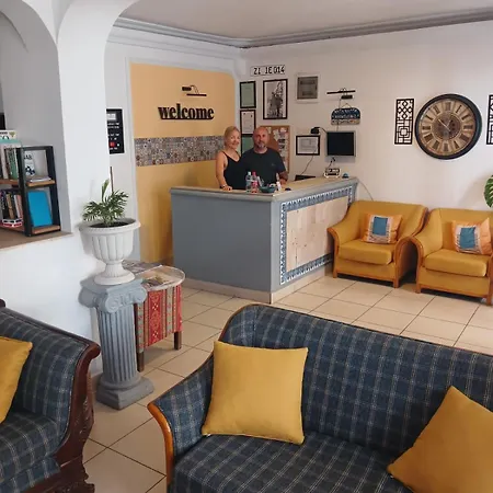 Ephesian Center & Port Bed & Breakfast